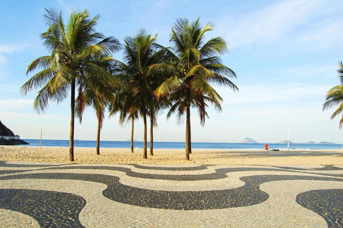 Copacabana Next To The And Tourist Attractions Apartment *