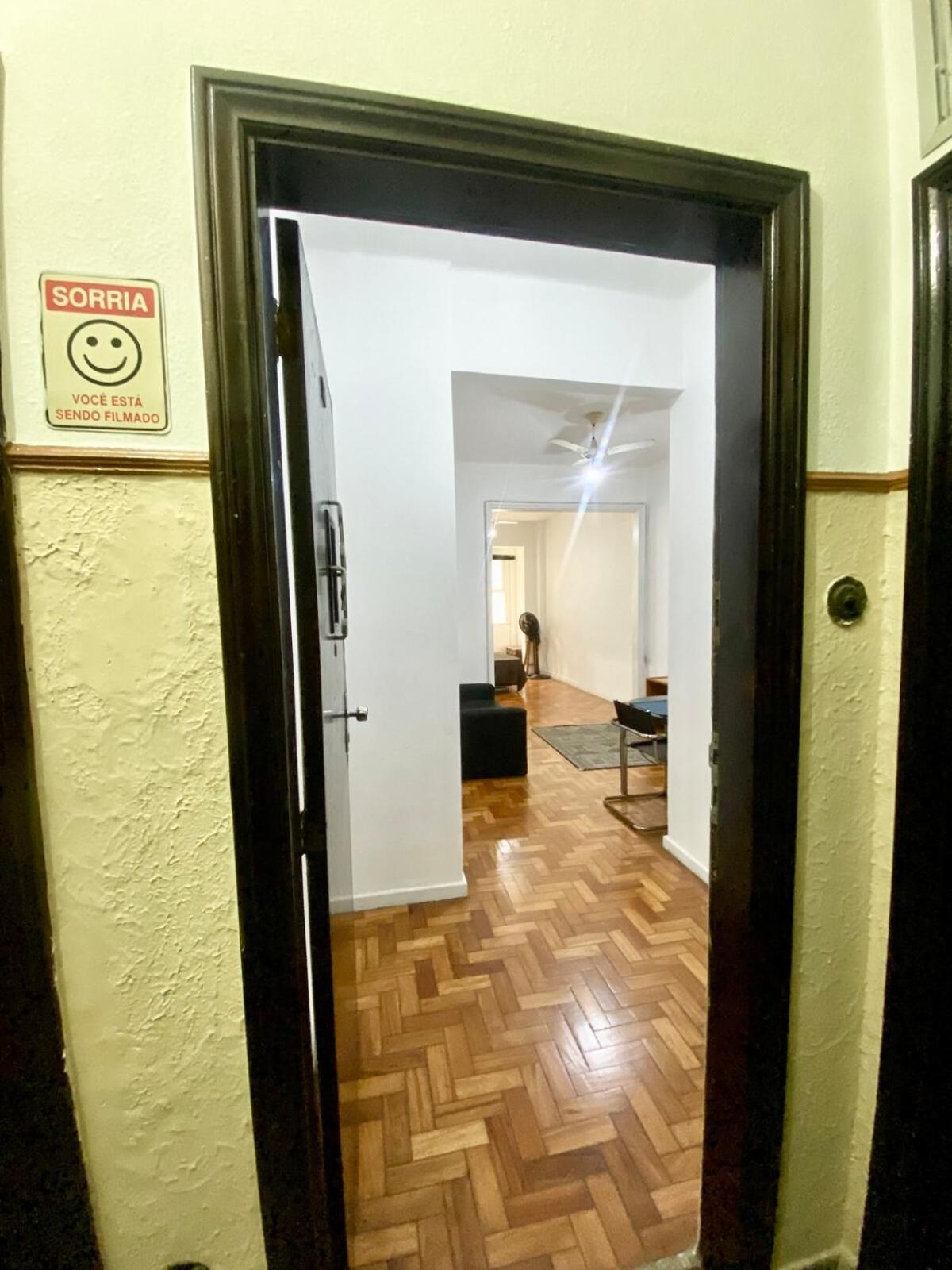 Apartment Copacabana Next To The And Tourist Attractions *