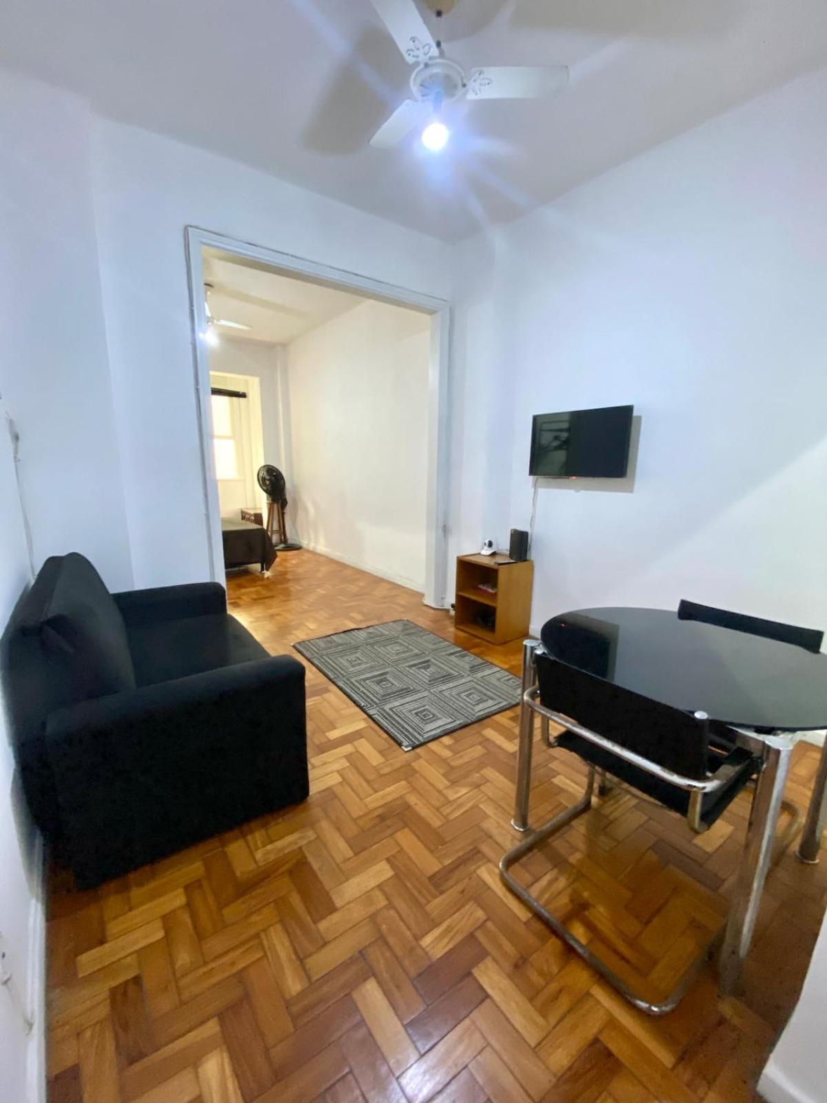 Apartment Copacabana Next To The And Tourist Attractions *